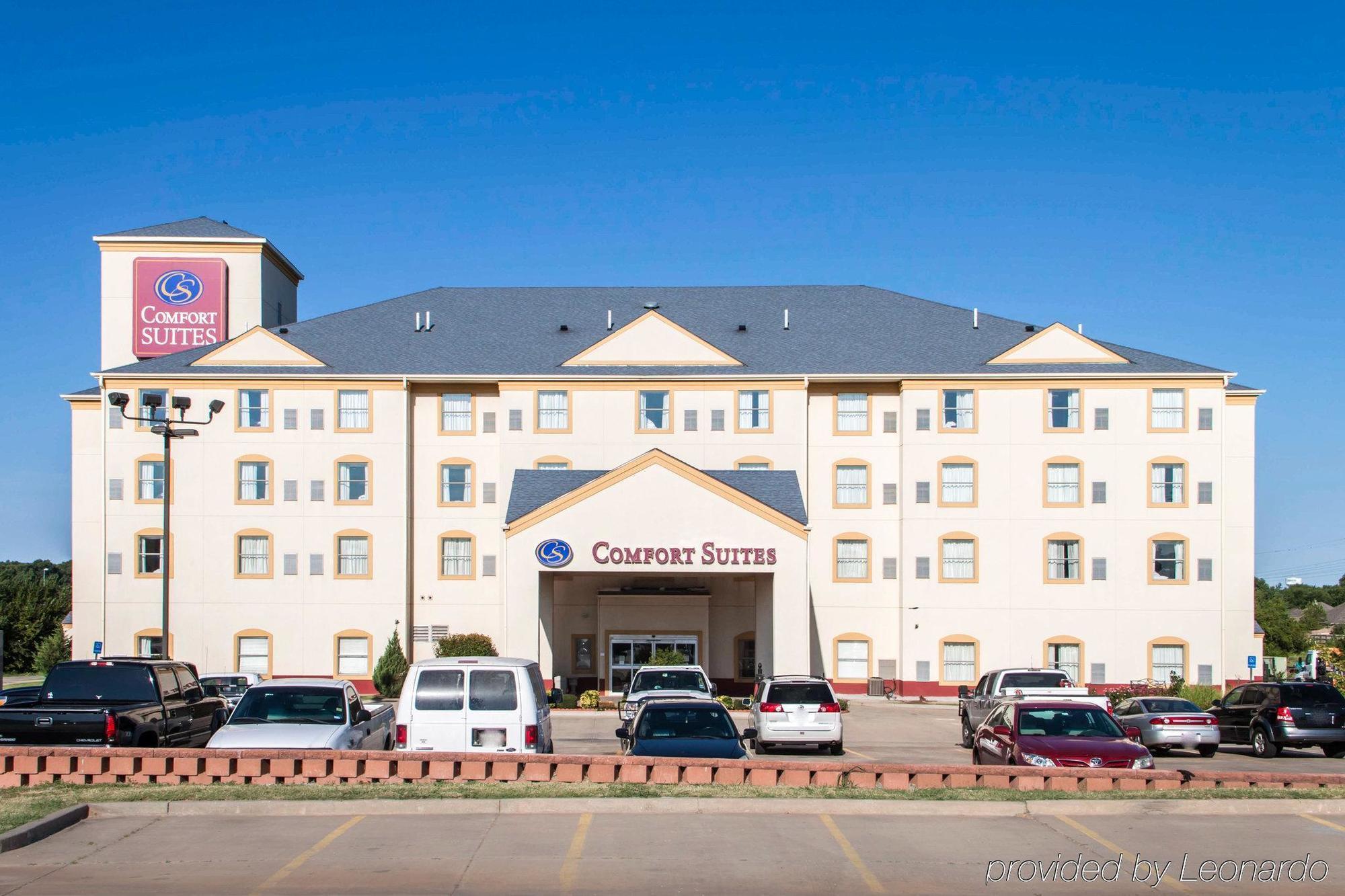 คอมฟอร์ต สวีท ยูคอน - เซาท์เวสต์ โอคลาโฮมาซิตี้ Hotel ภายนอก รูปภาพ